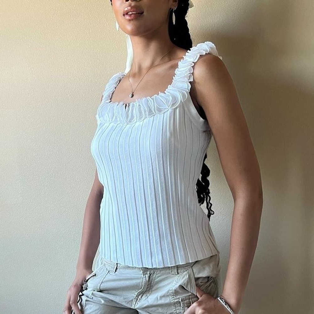 White floral petal trim knit tank top, Belldini, Sz. XL